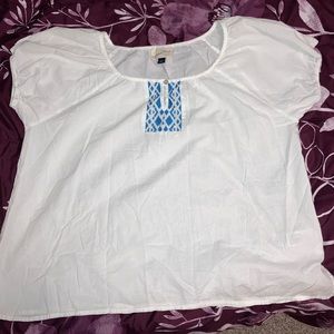 White Universal Thread Top